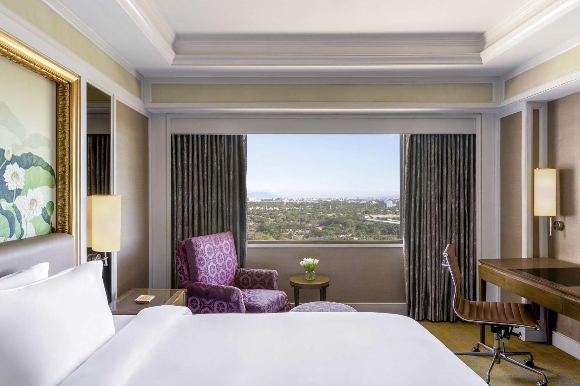 Dusit Thani Manila Makati City Exterior foto A guest room at the hotel